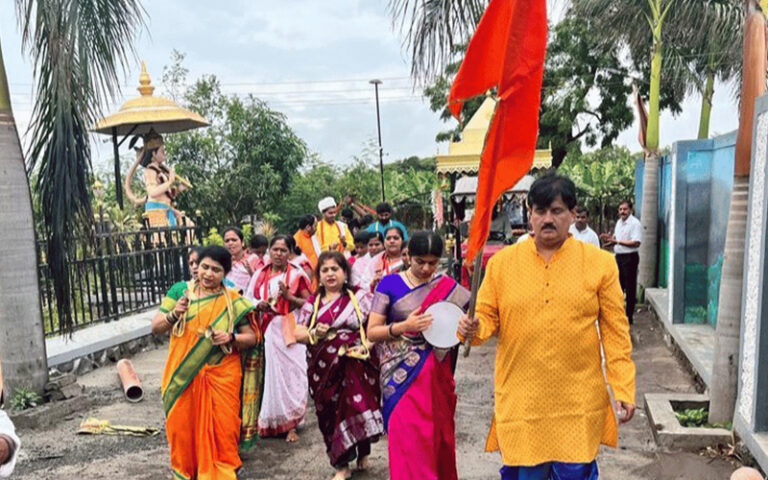 Spiritual Jitendra Joshi - celebrating Datta Jayanti with Family